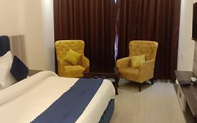Hotel Lodge Hill Near Mall Road, Mussoorie